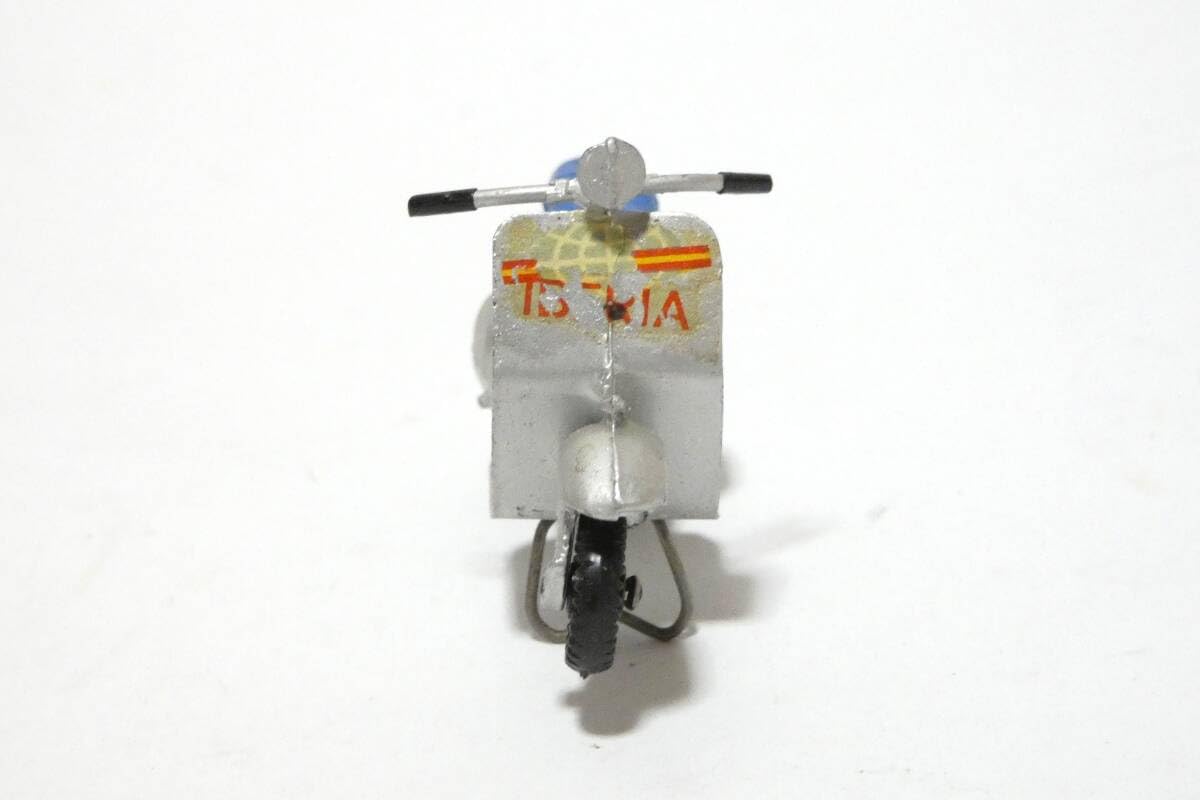 Amazon.co.jp: 8609T/ Dalia Vespa JUGUETES ATURA IBERIA PLATA